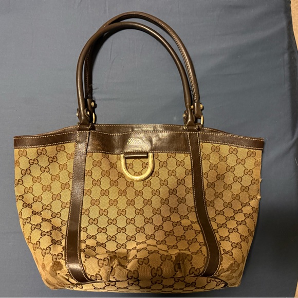 Gucci ‘D gold’ medium tote - Picture 1 of 8